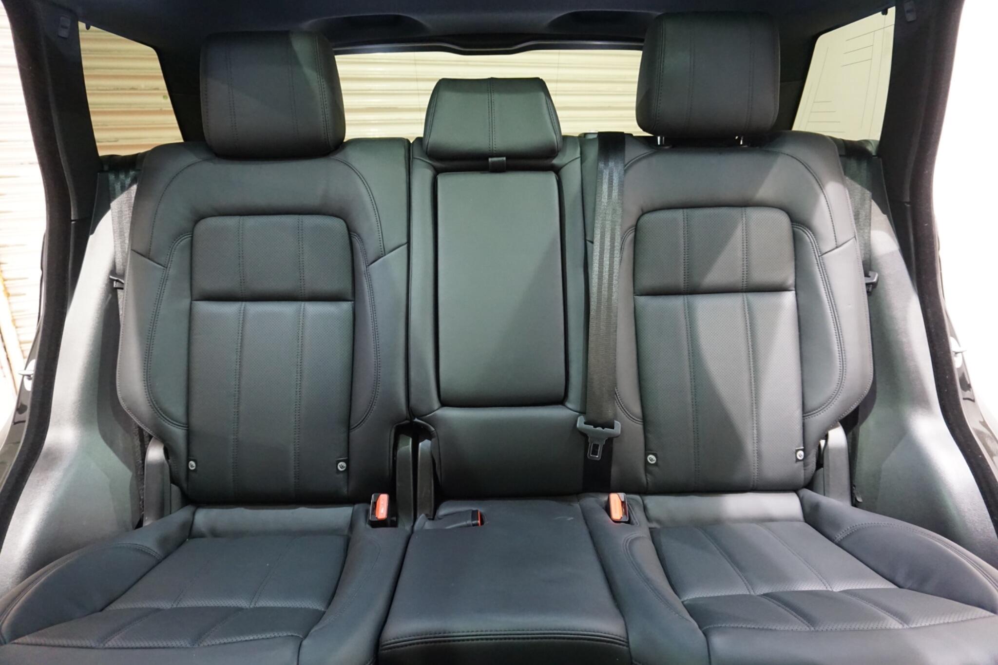 Land Rover Range Rover Sport 2.0 P400e 13.1kWh HSE Dynamic Black SUV 5dr Petrol Plug-in Hybrid Auto 4WD Euro 6 (s/s) (404 ps)